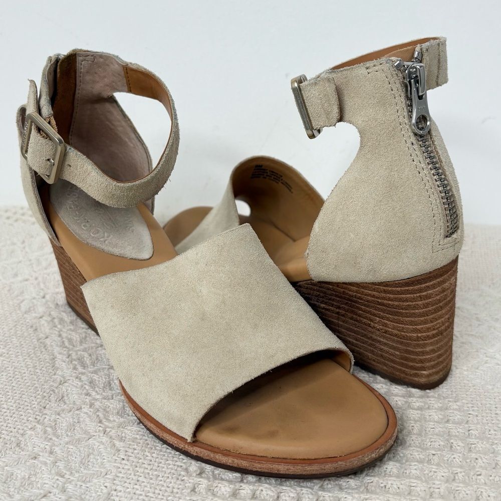 Kork-Ease Gazania Sandal Sand Natural Suede Chunky Heel